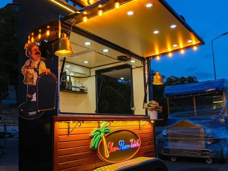 Serving side with neon