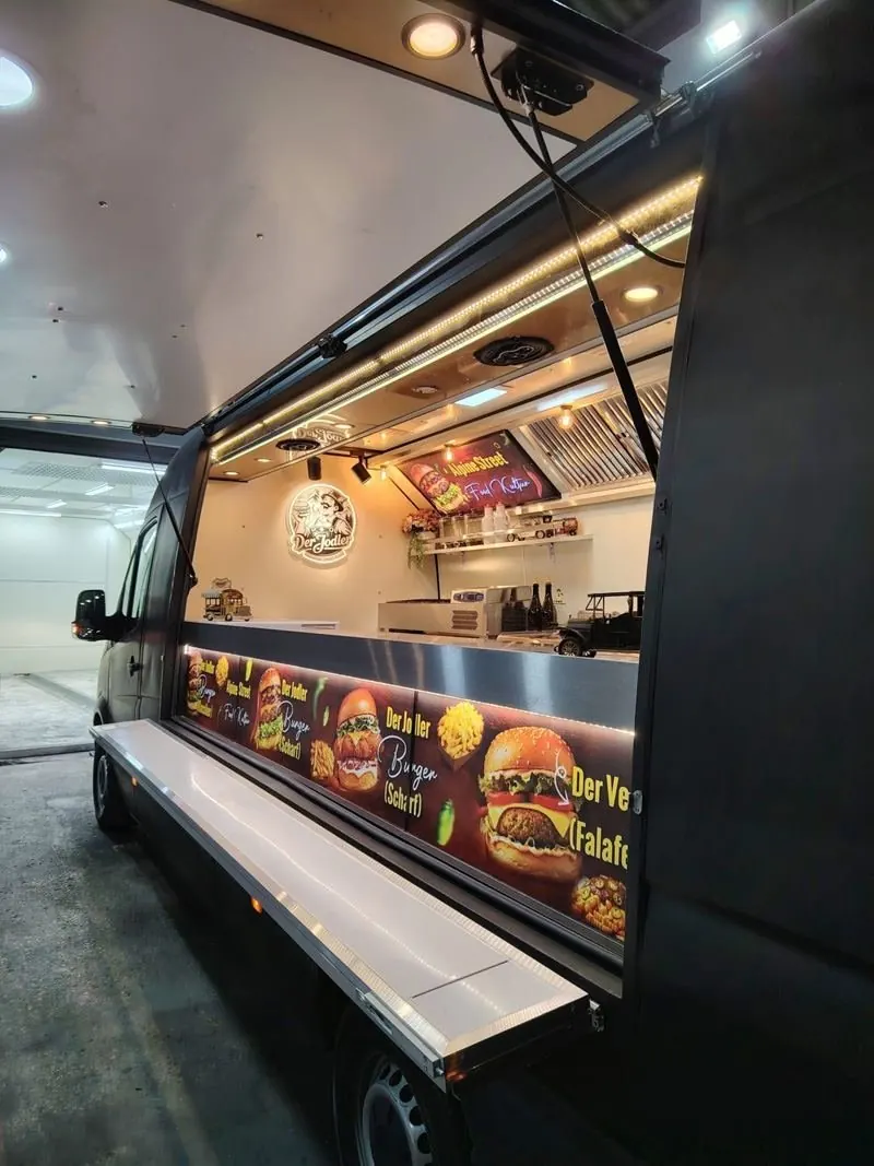 Alpine Street Food, panel van