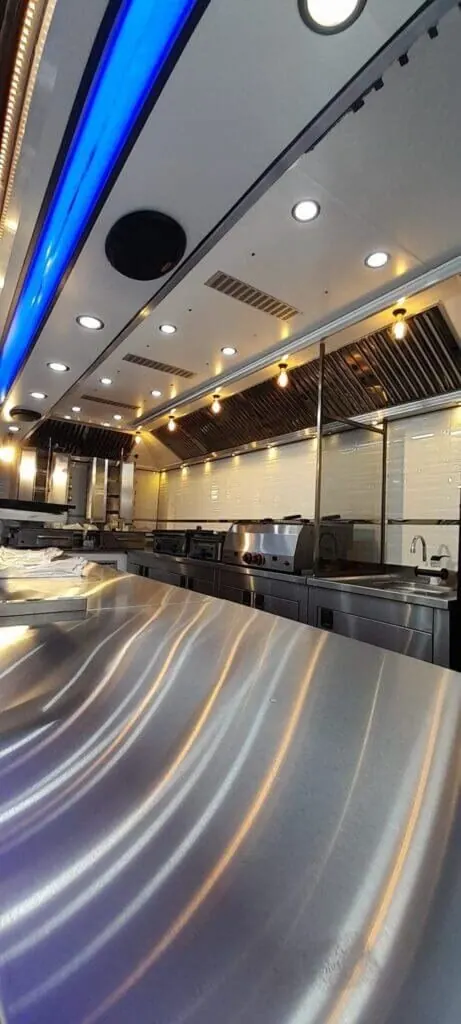 Paşa Döner food truck'ı, önden görünüm